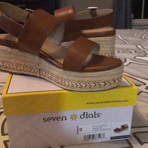 Cognac blinged wedged sandals